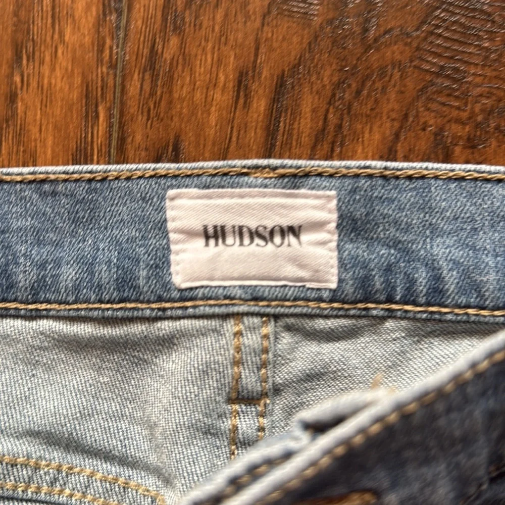 Hudson Jeans NOA Blue Straight Leg Denim, size 27
